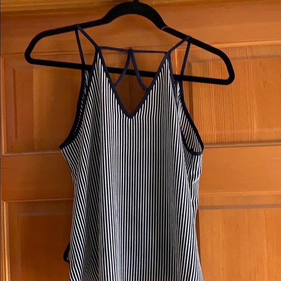 Top - Picture 2 of 3